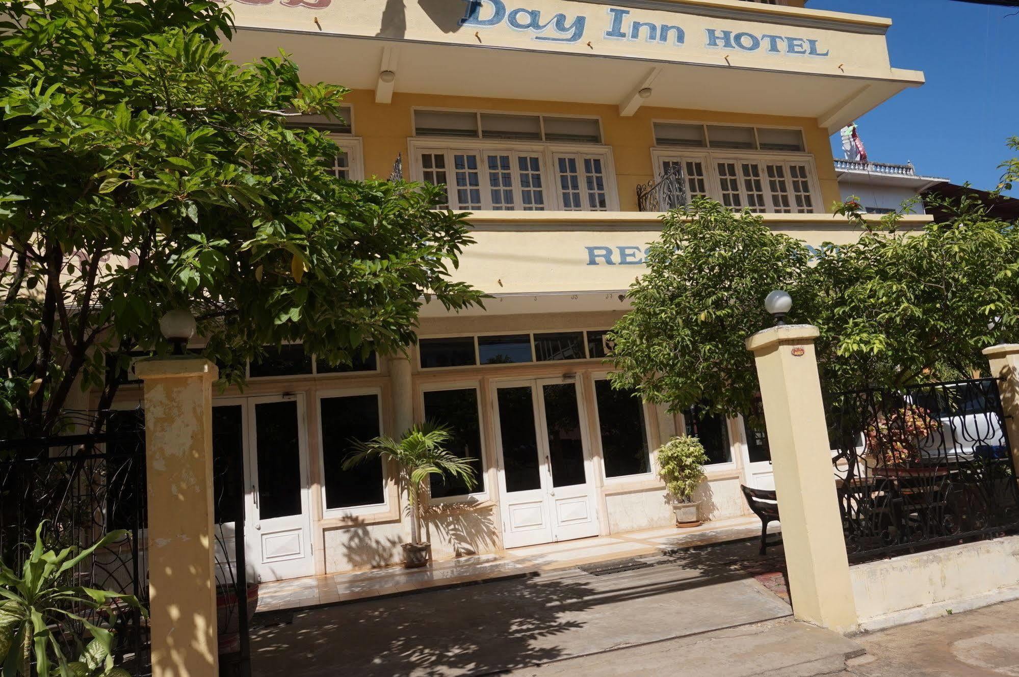 Day Inn Hotel Ban Nongdouang Exterior foto