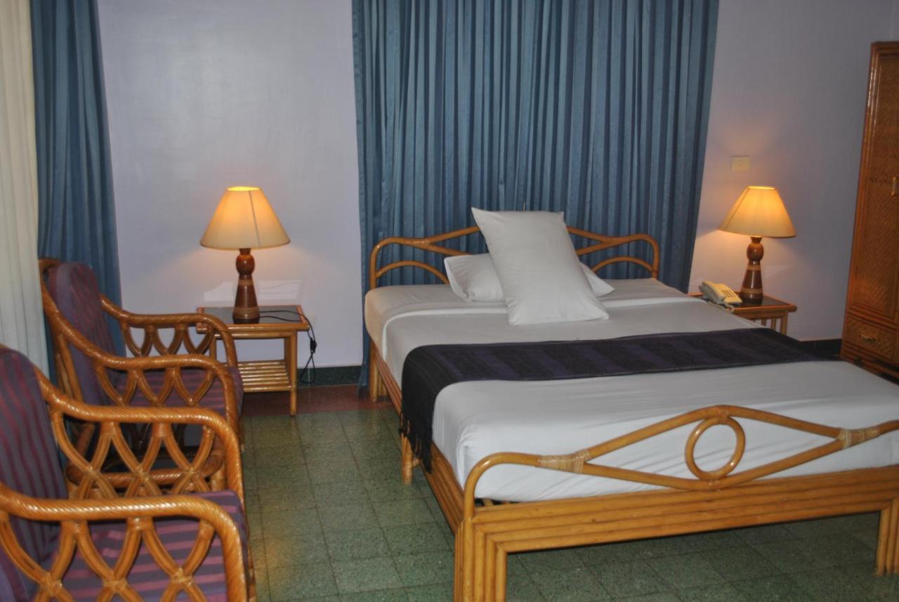 Day Inn Hotel Ban Nongdouang Exterior foto